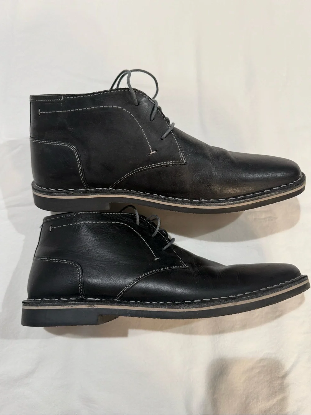 Steve Madden Black Leather Chukka Boots